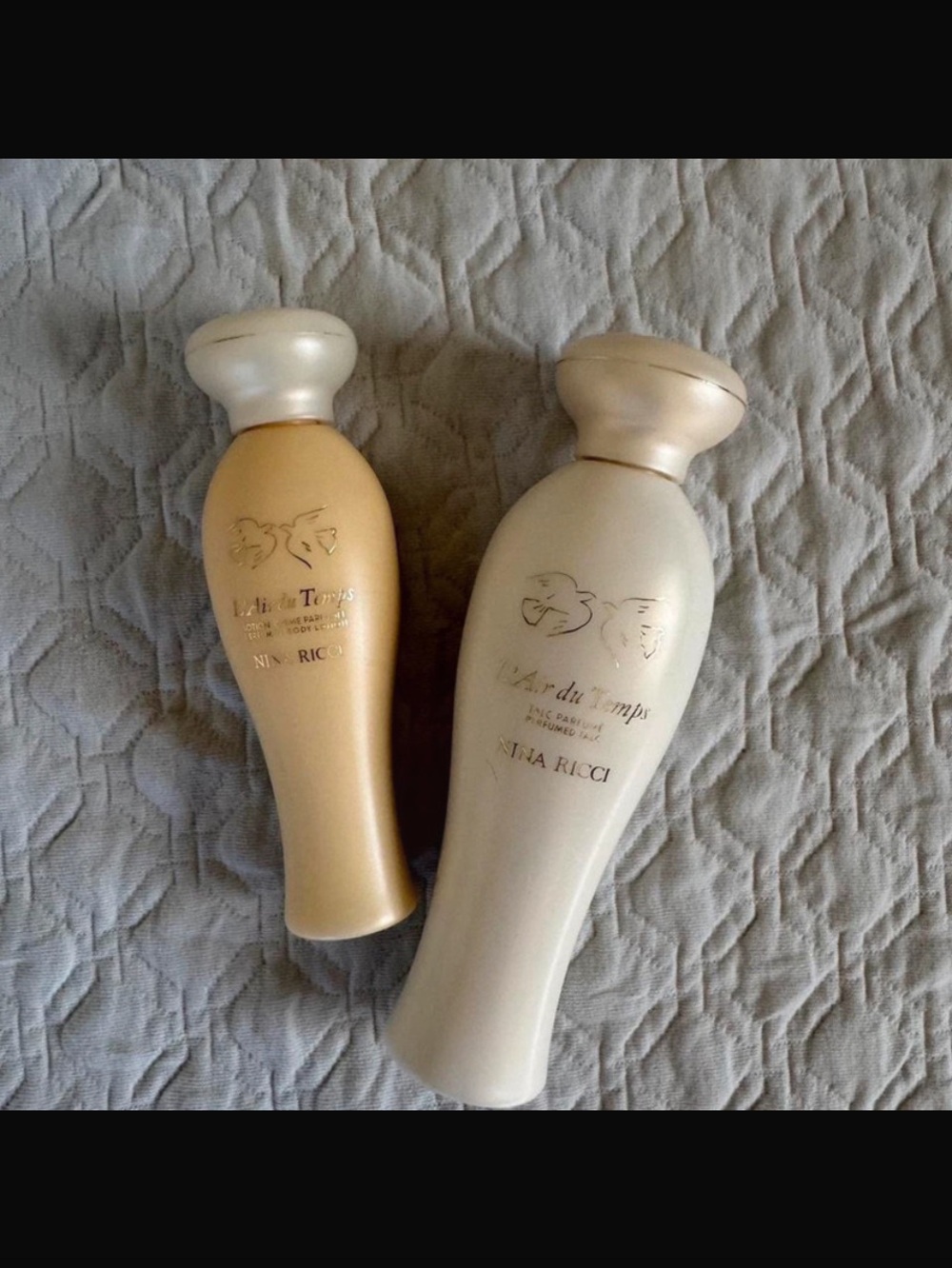 Nina Ricci L'Air du Temps body lotion and talc